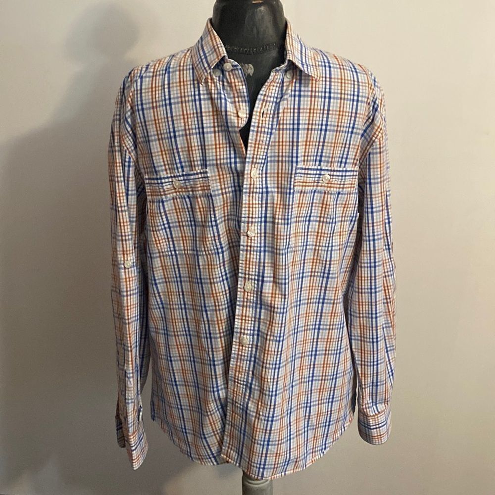 Perry Ellis Plaid button down shirt, size Large